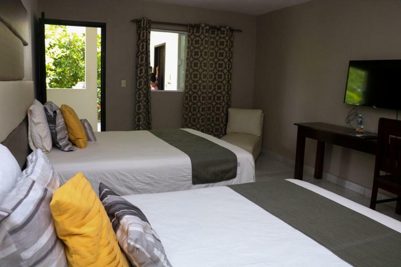 Garden Suites Tonala Экстерьер фото